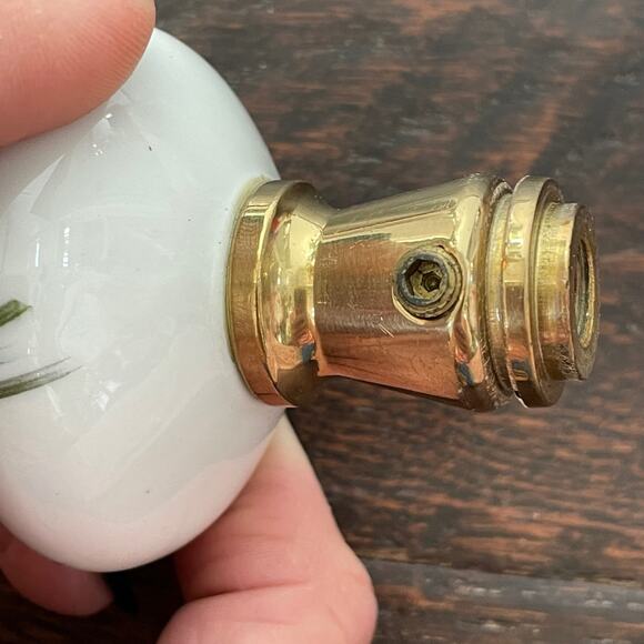 Vintage Porcelain Door Knob Floral Hand Painted? White with Flowers Single - Picture 7 of 16